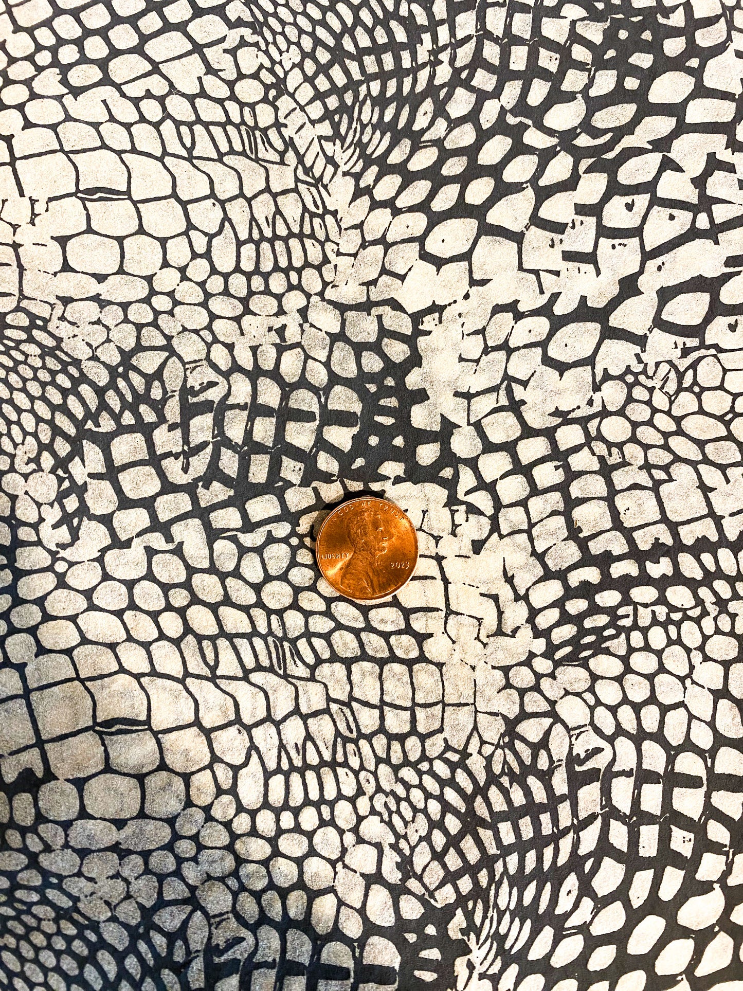 17 Croc Skin Underglaze Transfer Sheet